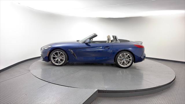 Used 2020 BMW Z4 sDrive30i w/ Convenience Package RWD image 3