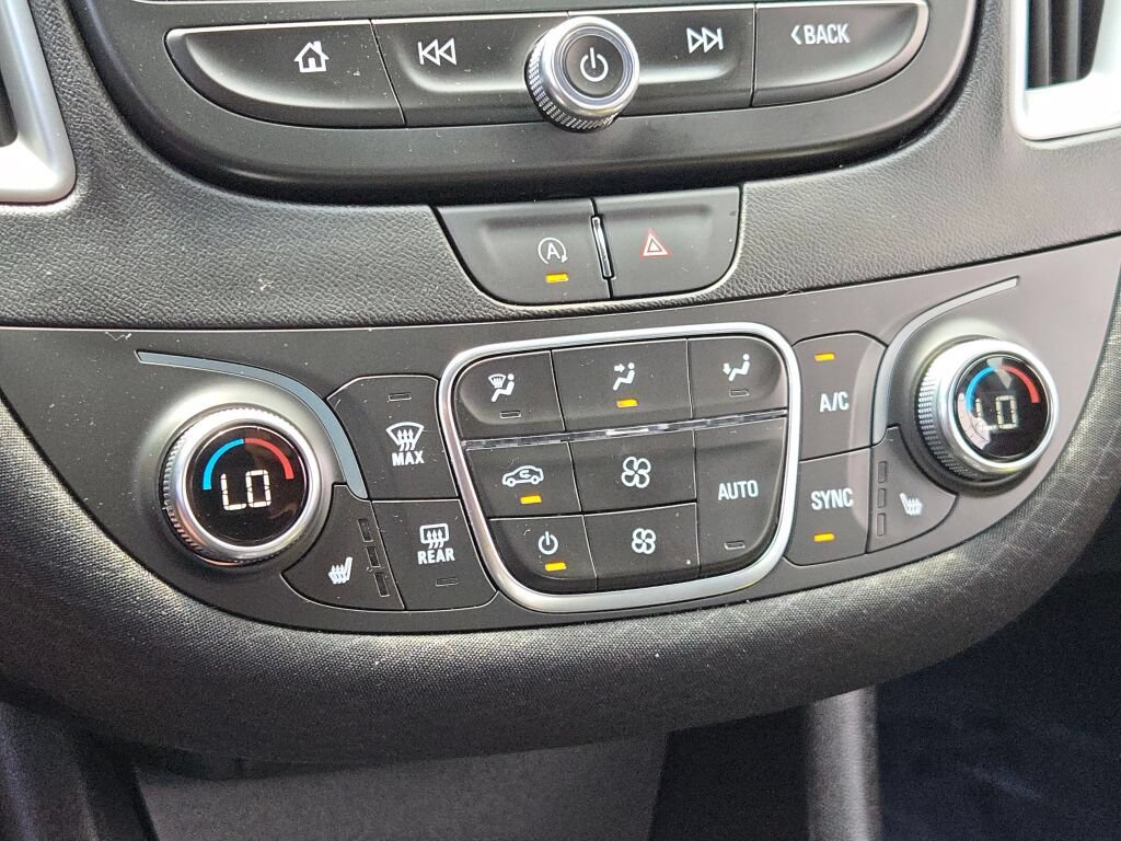Certified 2025 Chevrolet Malibu LT FWD image 29
