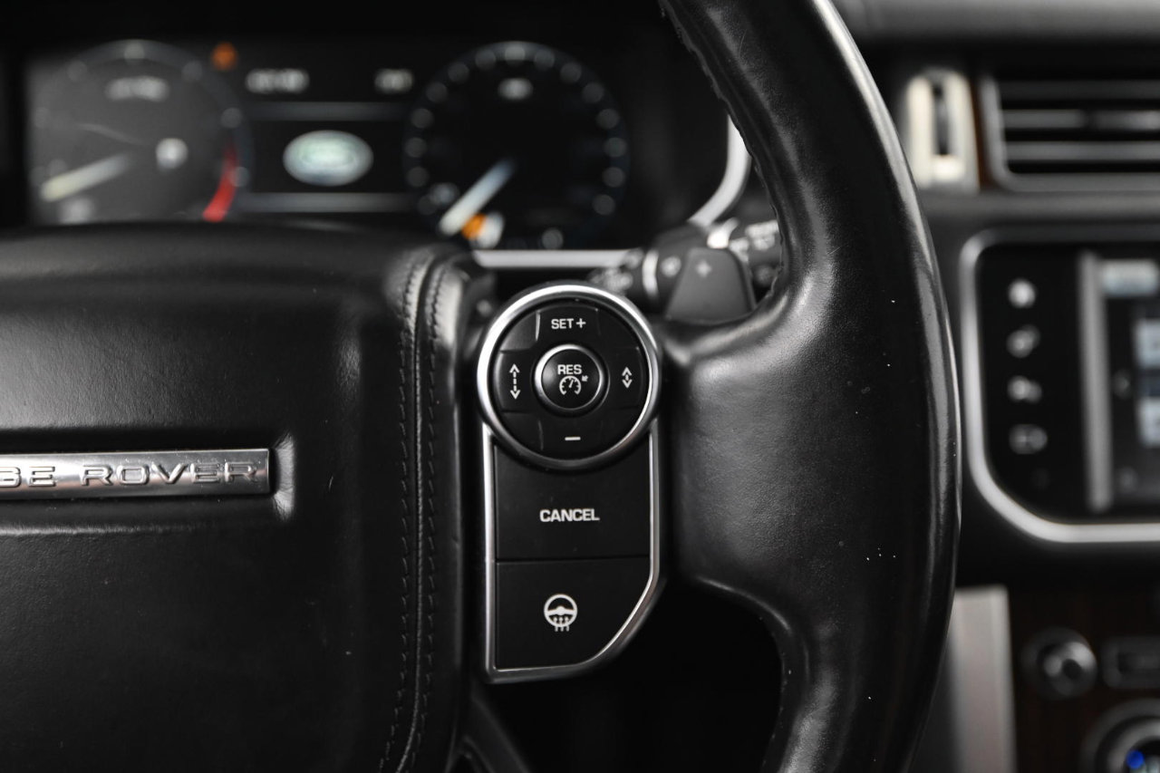 Used 2016 Land Rover Range Rover HSE image 29