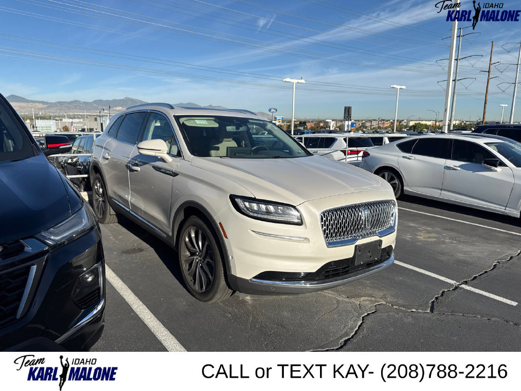 Used 2023 Lincoln Nautilus Reserve w/ Equipment Group 201A AWD/4WD image 4