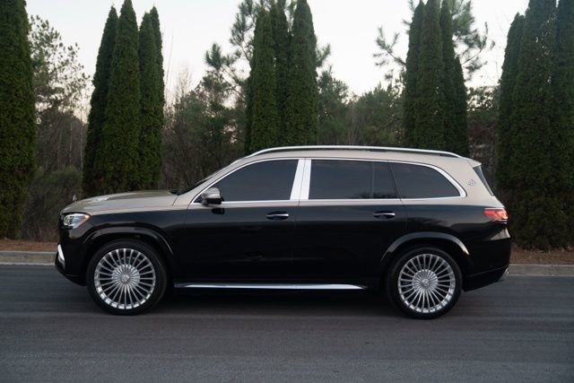 Used 2021 Mercedes-Benz Maybach GLS 600 4MATIC image 4