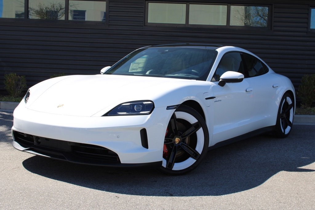 New 2025 Porsche Taycan 4S image 1