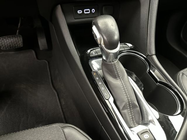 Used 2021 Buick Encore GX Preferred w/ Sport Touring Package FWD image 23