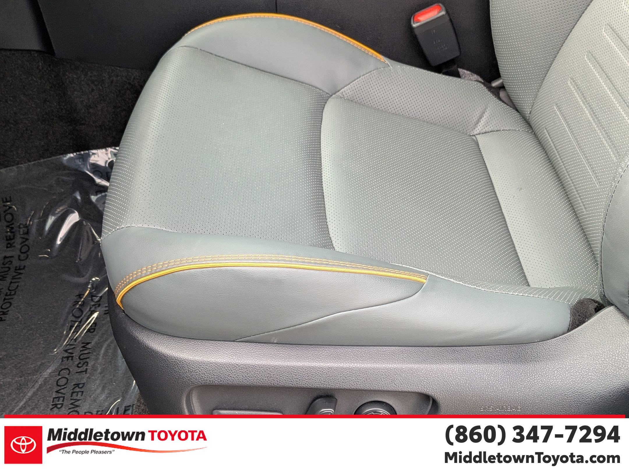 Certified 2025 Toyota 4Runner Trailhunter AWD/4WD image 15