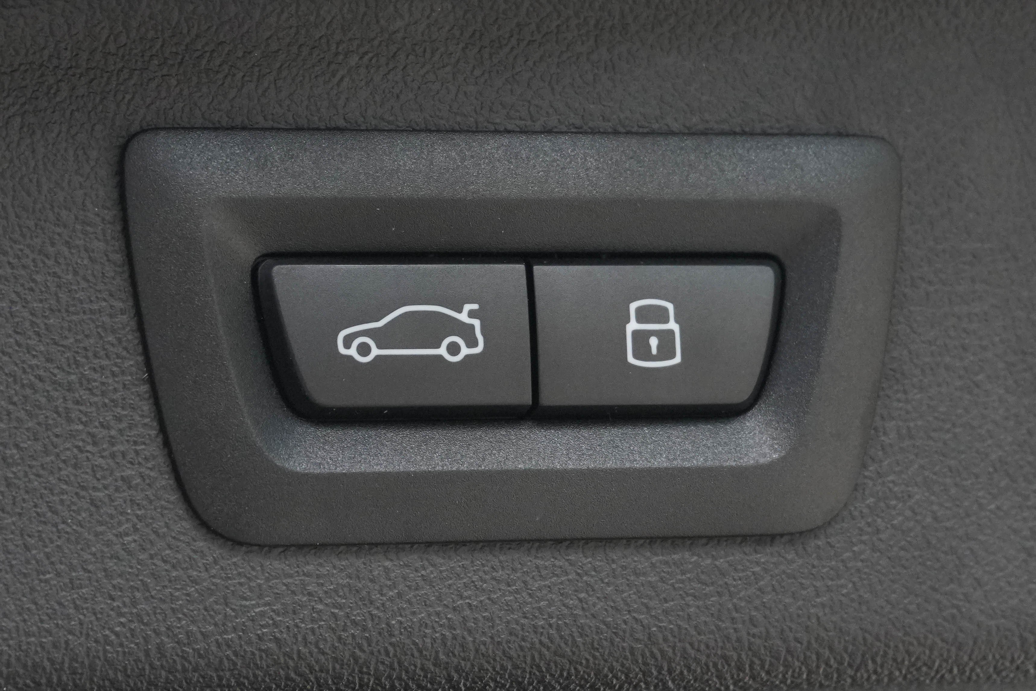 Certified 2026 BMW X7 xDrive40i image 36