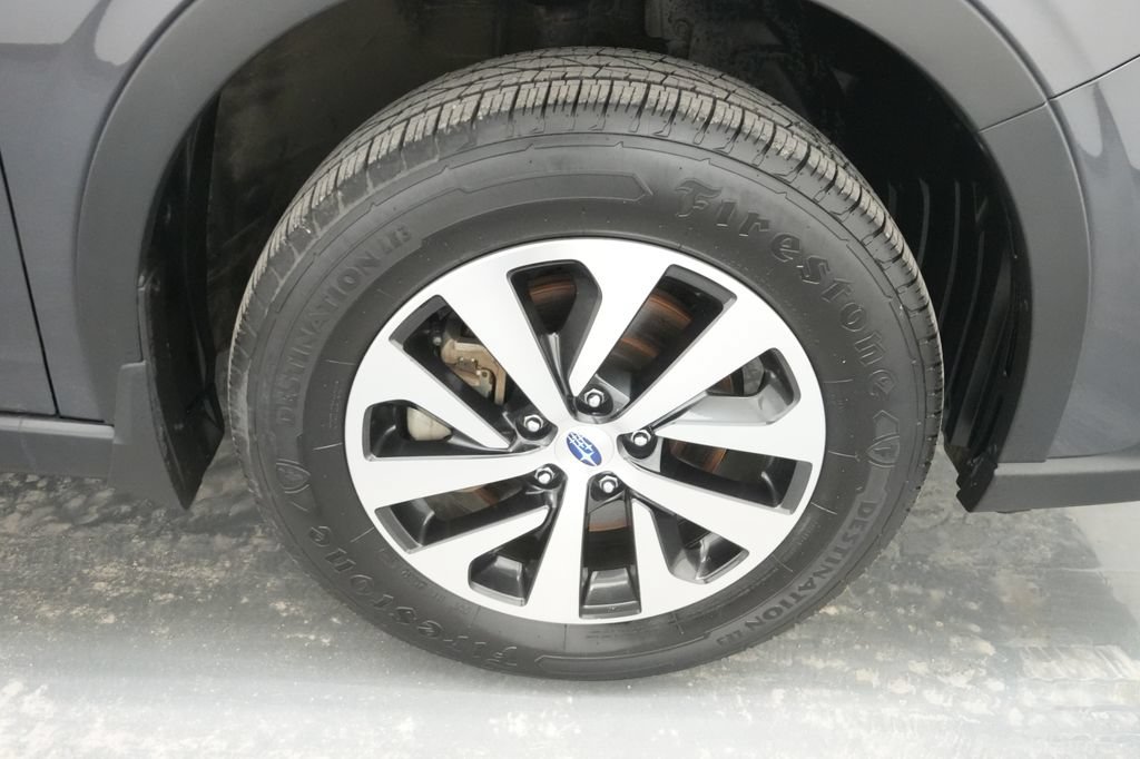 Used 2020 Subaru Outback Premium AWD/4WD image 10