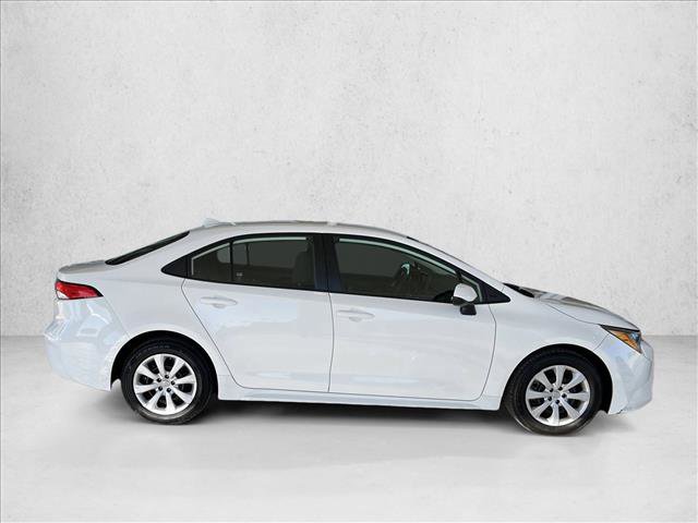 Used 2023 Toyota Corolla LE image 4