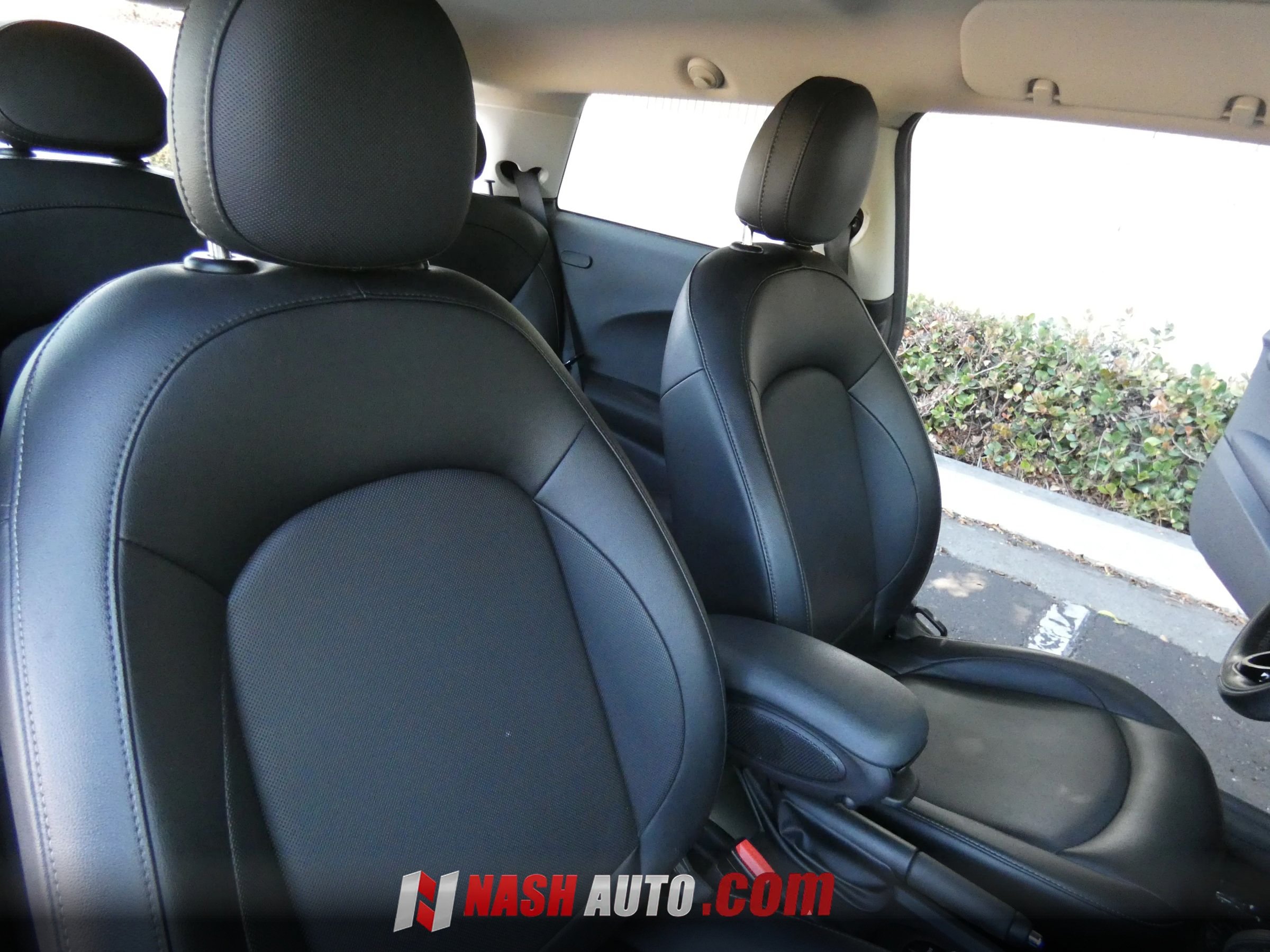 Used 2017 MINI Cooper 2-Door Hardtop FWD image 21