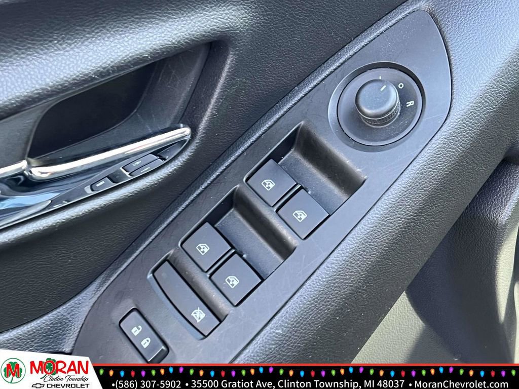 Certified 2022 Chevrolet Trax LT w/ Driver Confidence Package image 16