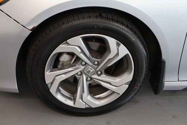 Used 2018 Honda Accord EX image 7