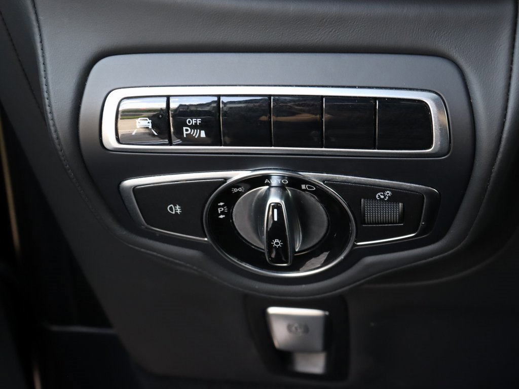 Used 2023 Mercedes-Benz G 550 image 34