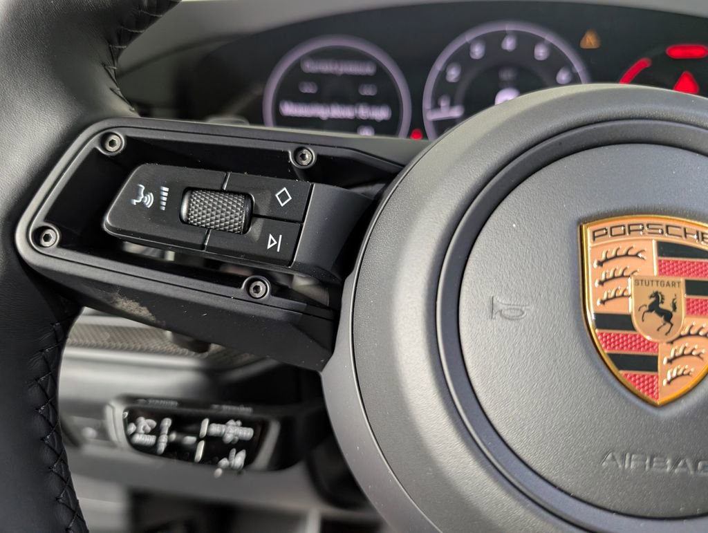New 2026 Porsche Cayenne GTS image 41
