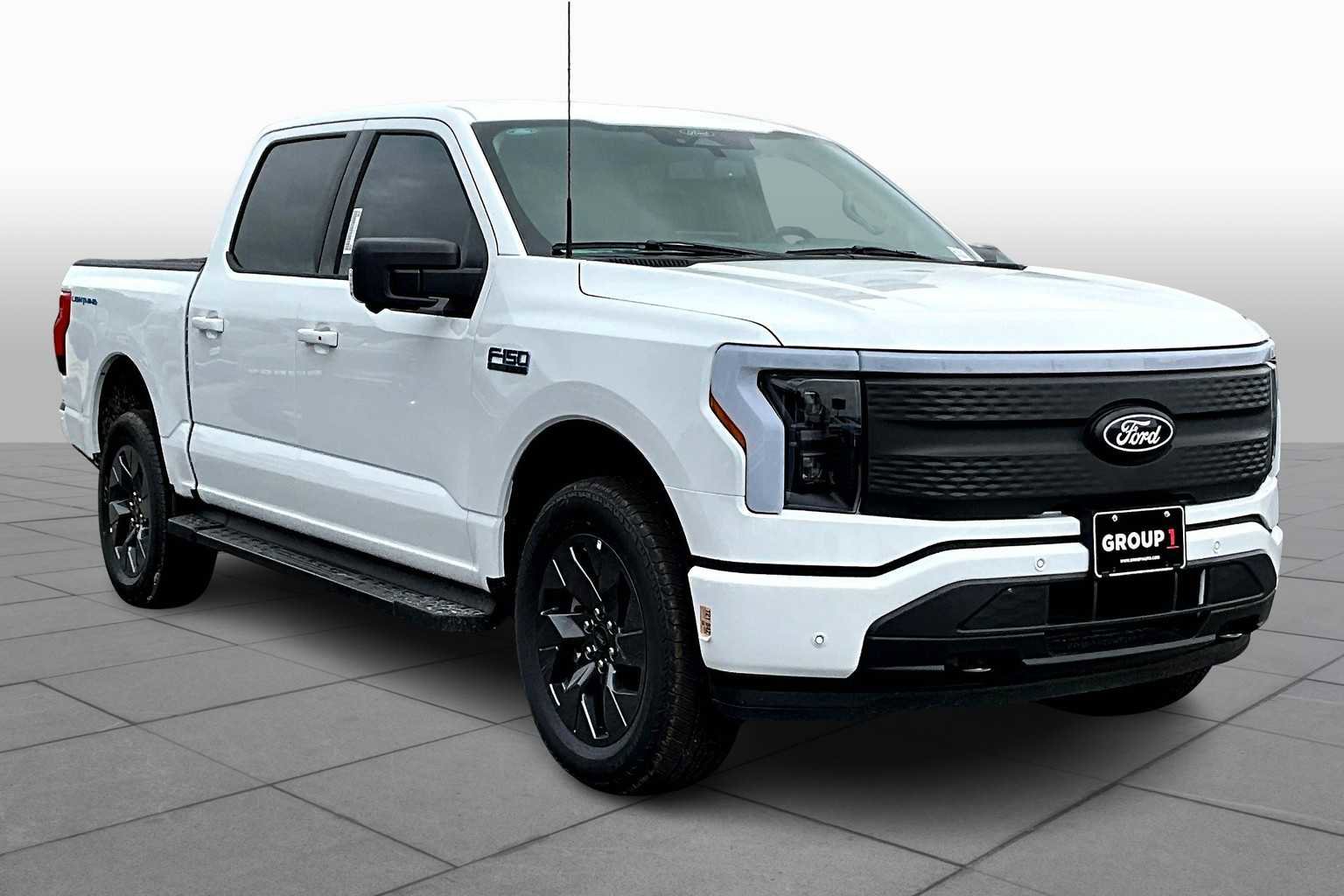 New 2025 Ford F150 Lightning Flash image 2