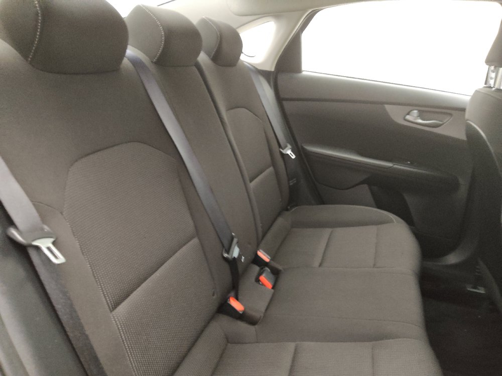 Used 2021 Kia Forte LXS FWD image 19