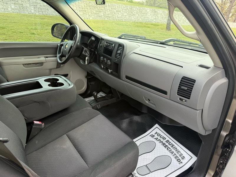 Used 2012 Chevrolet Silverado 1500 W/T w/ LS Package image 18