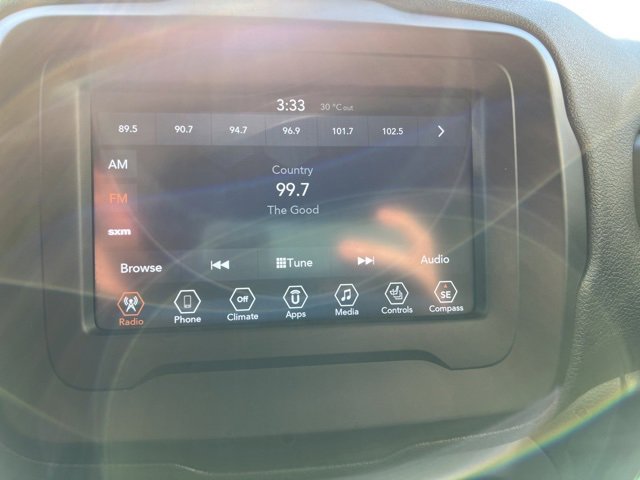 Used 2020 Jeep Renegade Altitude image 17