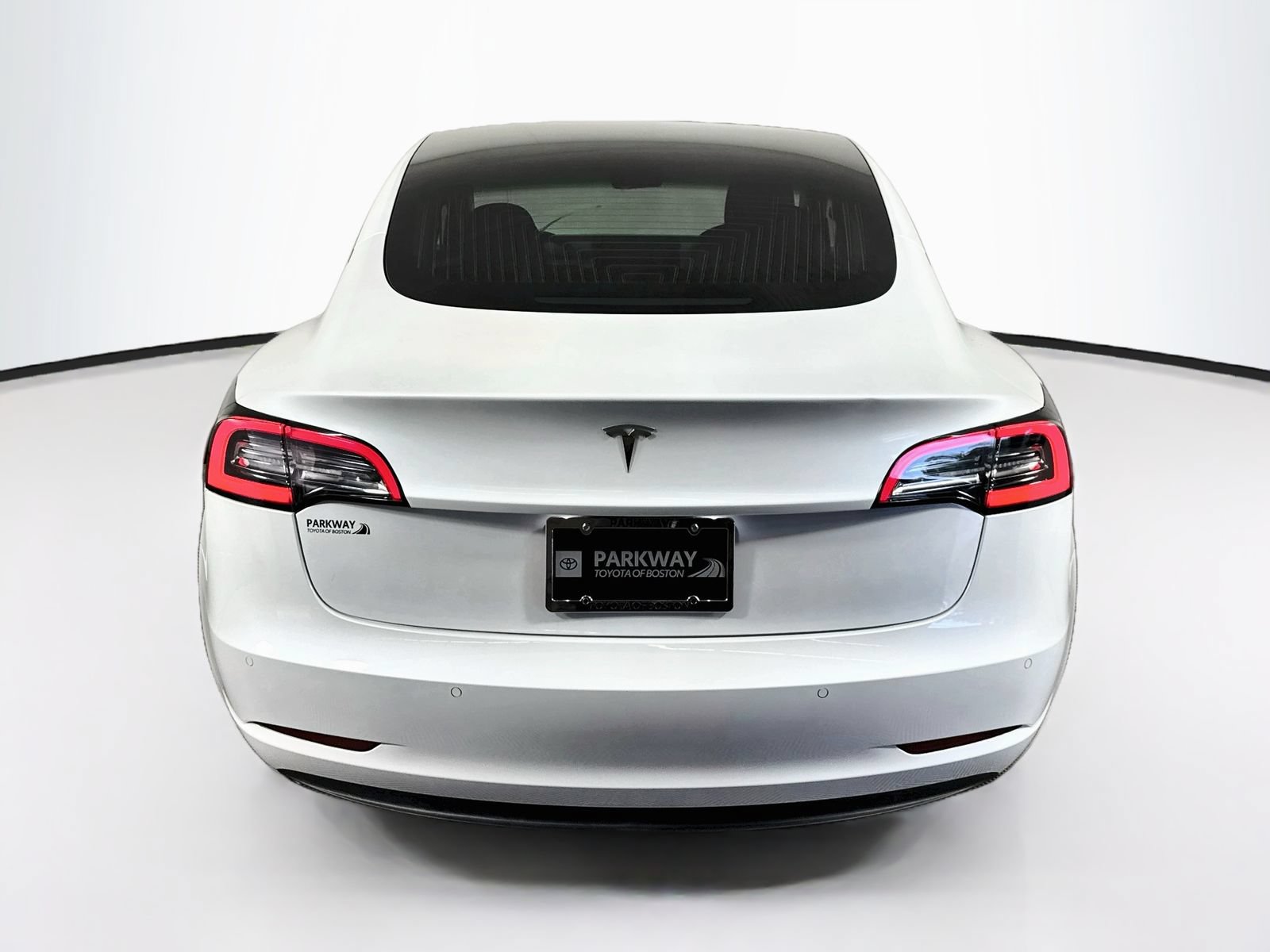 Used 2020 Tesla Model 3 Standard Range RWD image 6
