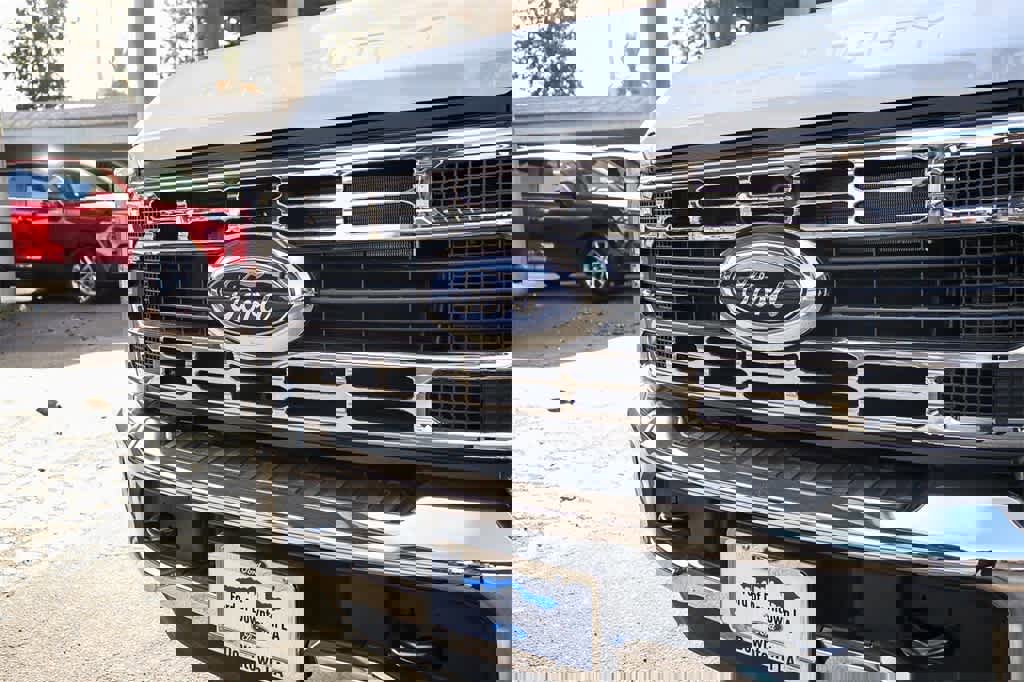 New 2026 Ford F350 XL w/ XL Chrome Package image 5