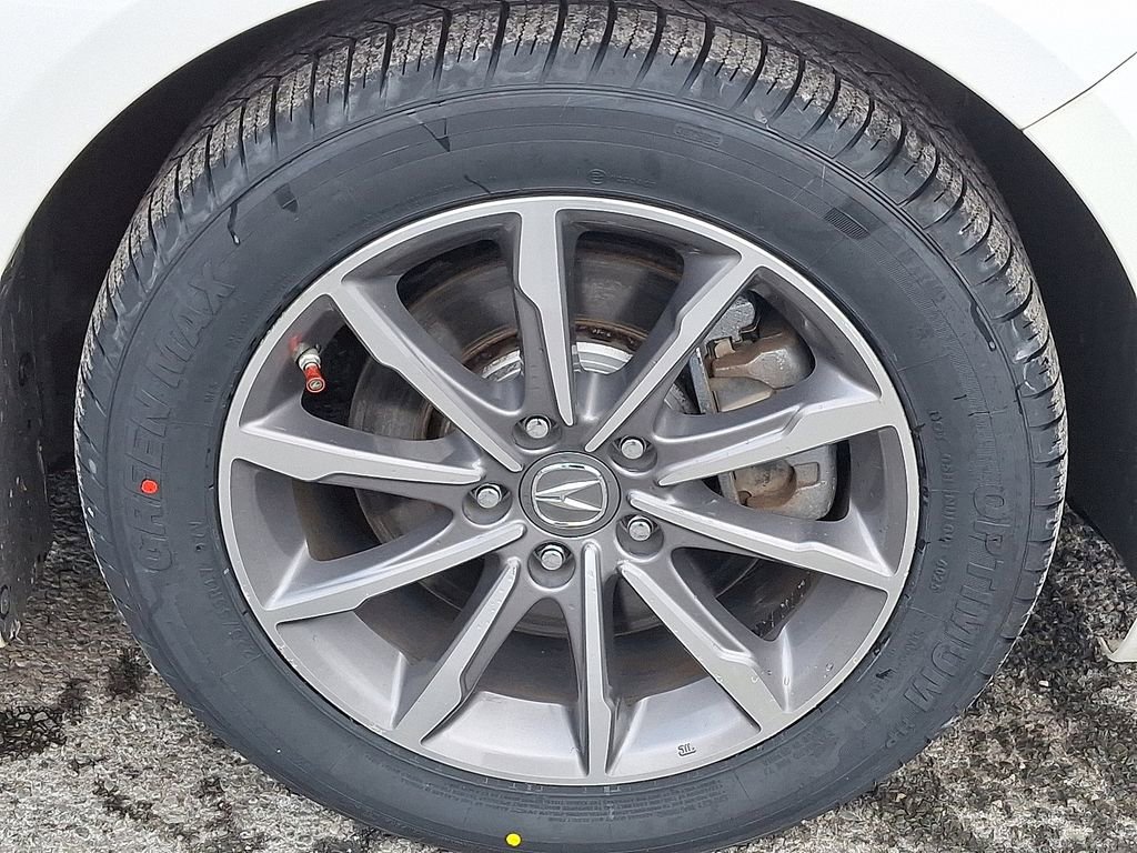 Used 2019 Acura TLX image 9