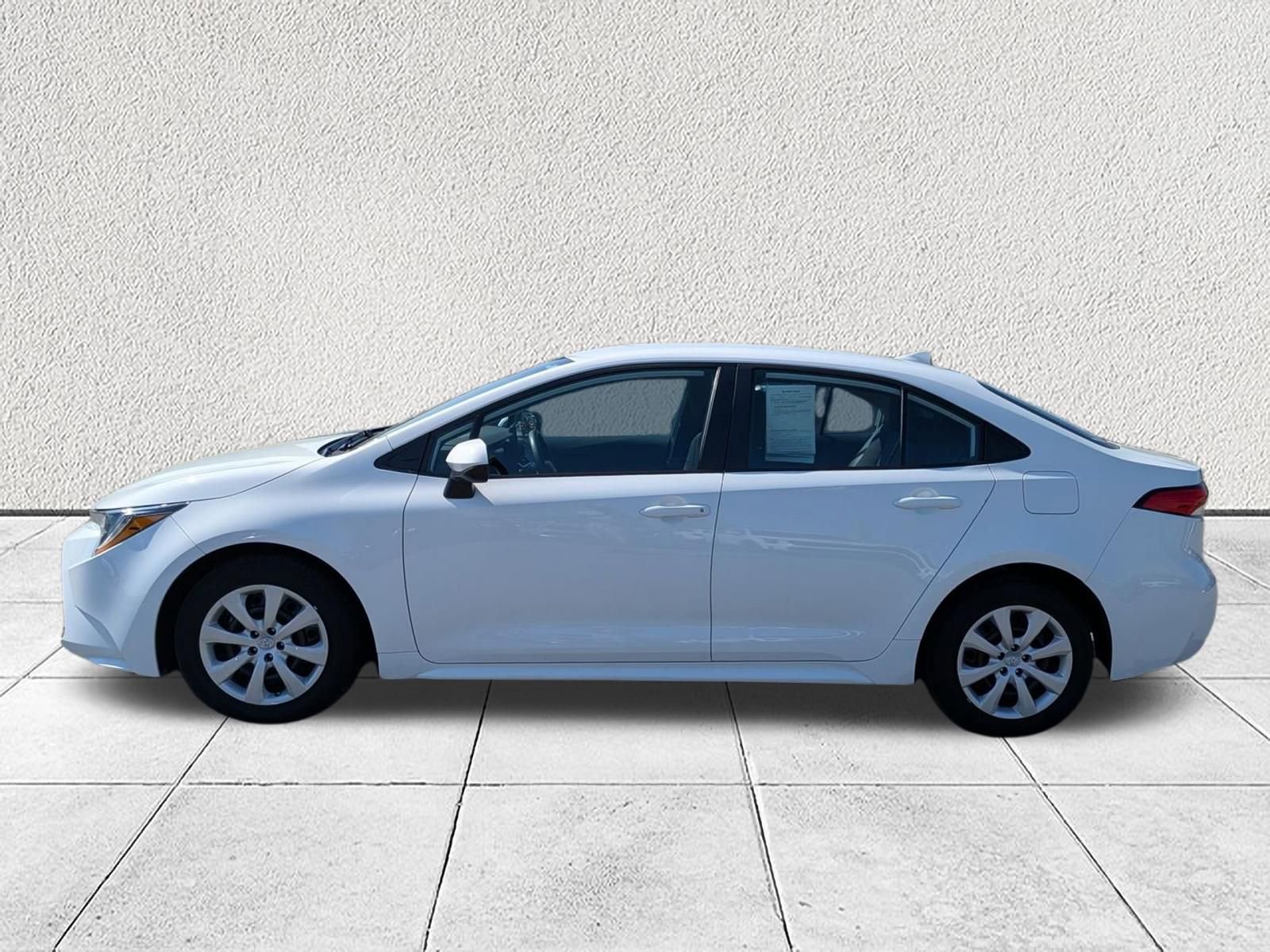 Used 2024 Toyota Corolla LE image 6