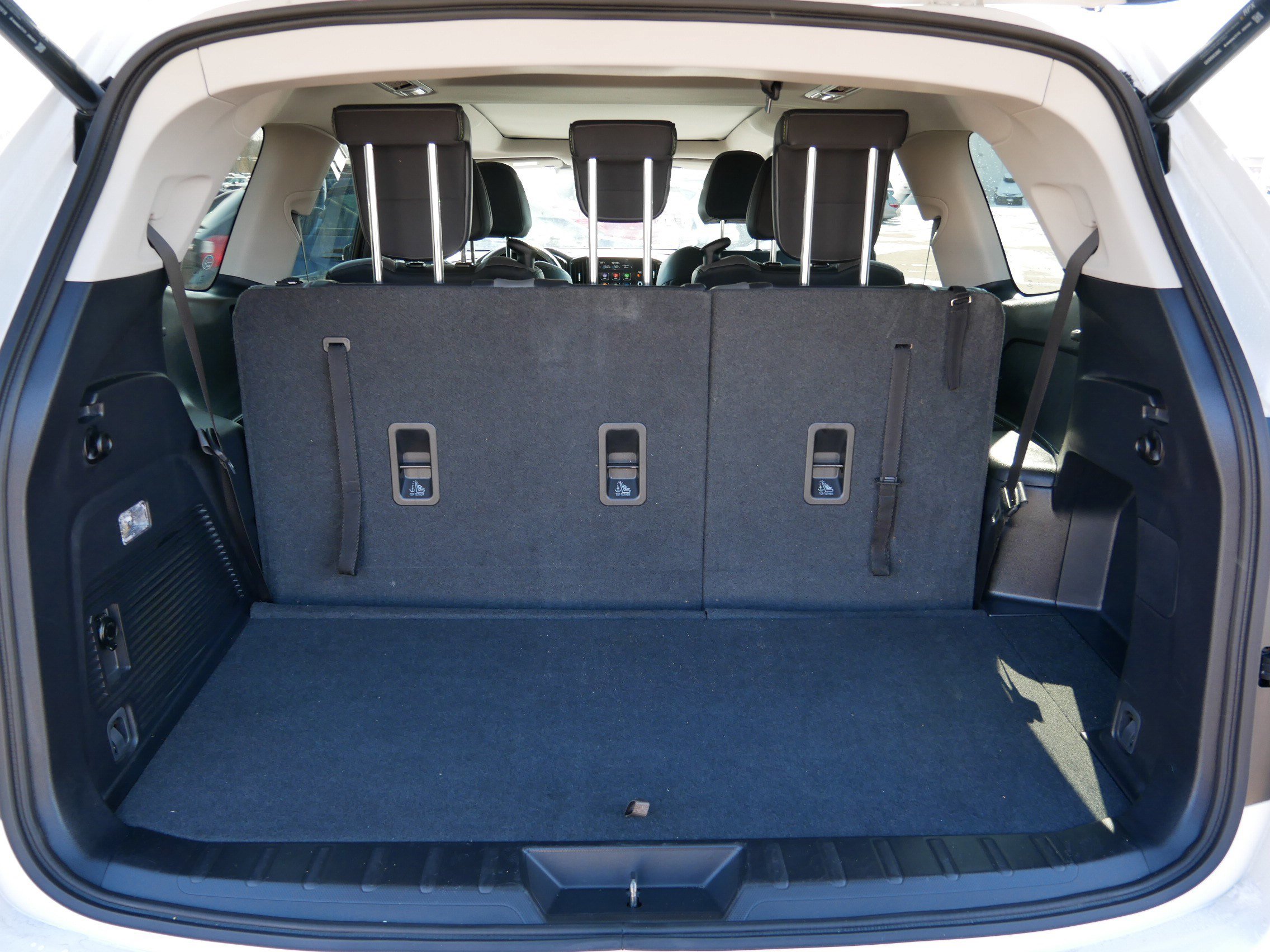 Used 2023 Subaru Ascent Onyx Edition image 18
