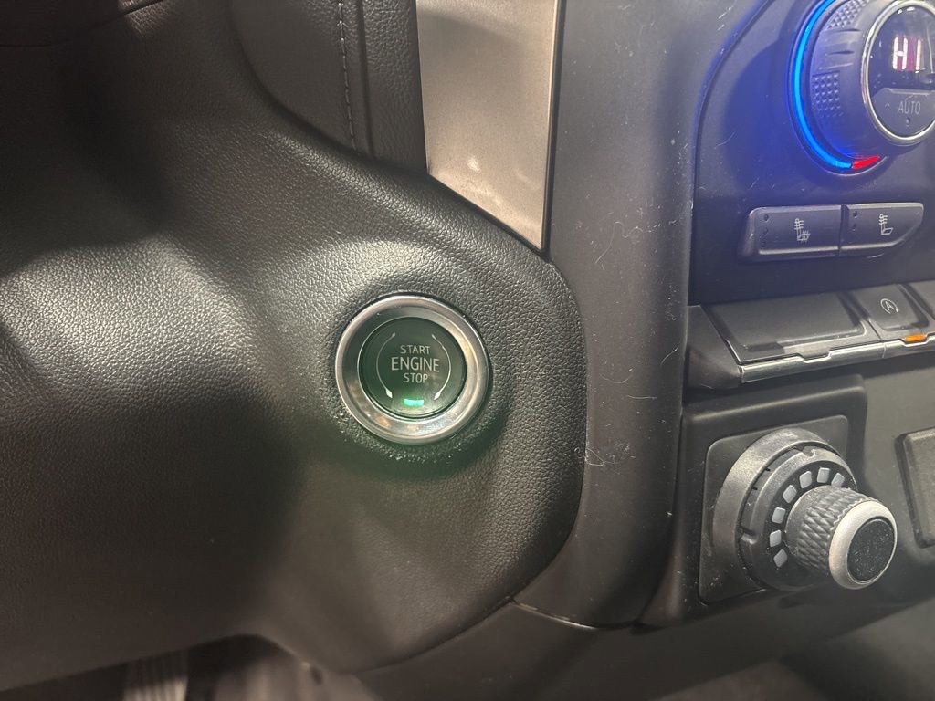 Used 2021 Chevrolet Silverado 1500 LT image 22