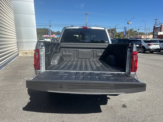 New 2025 Ford F150 XLT w/ Equipment Group 302A MID image 29