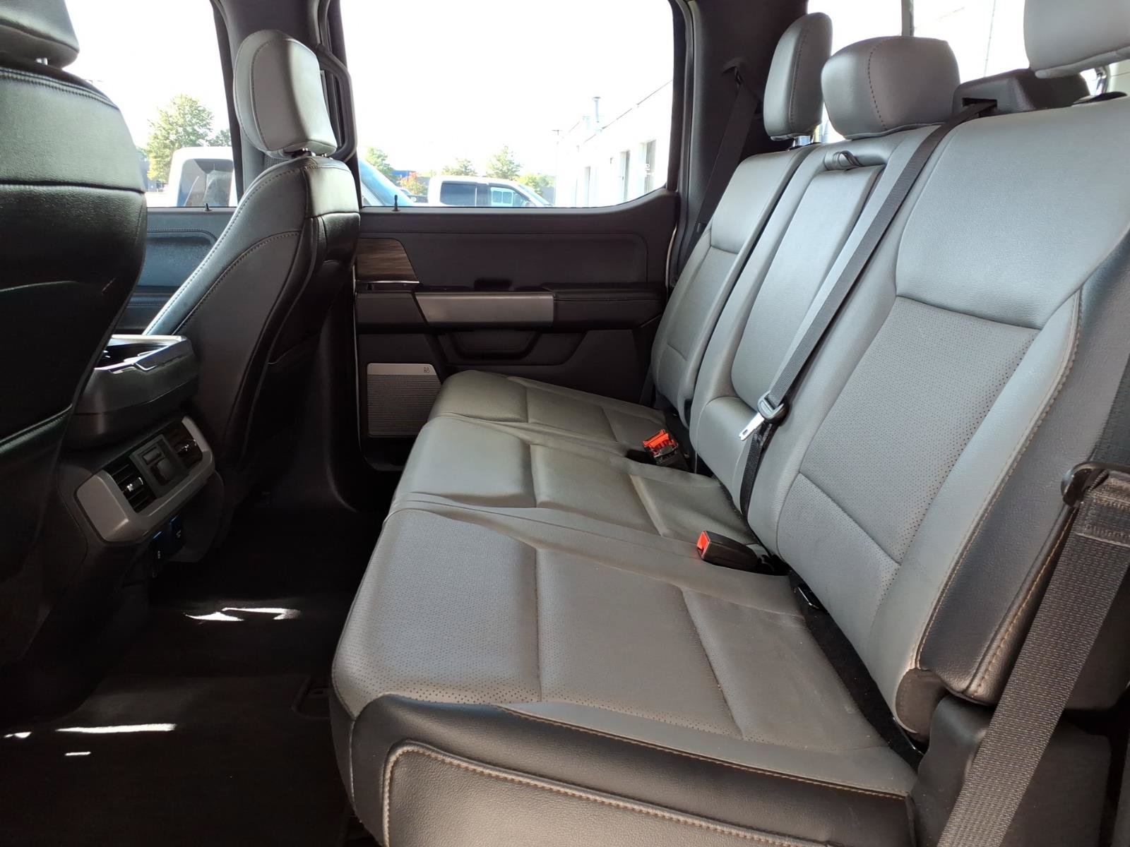 Used 2024 Ford F150 Lightning Lariat AWD/4WD image 16