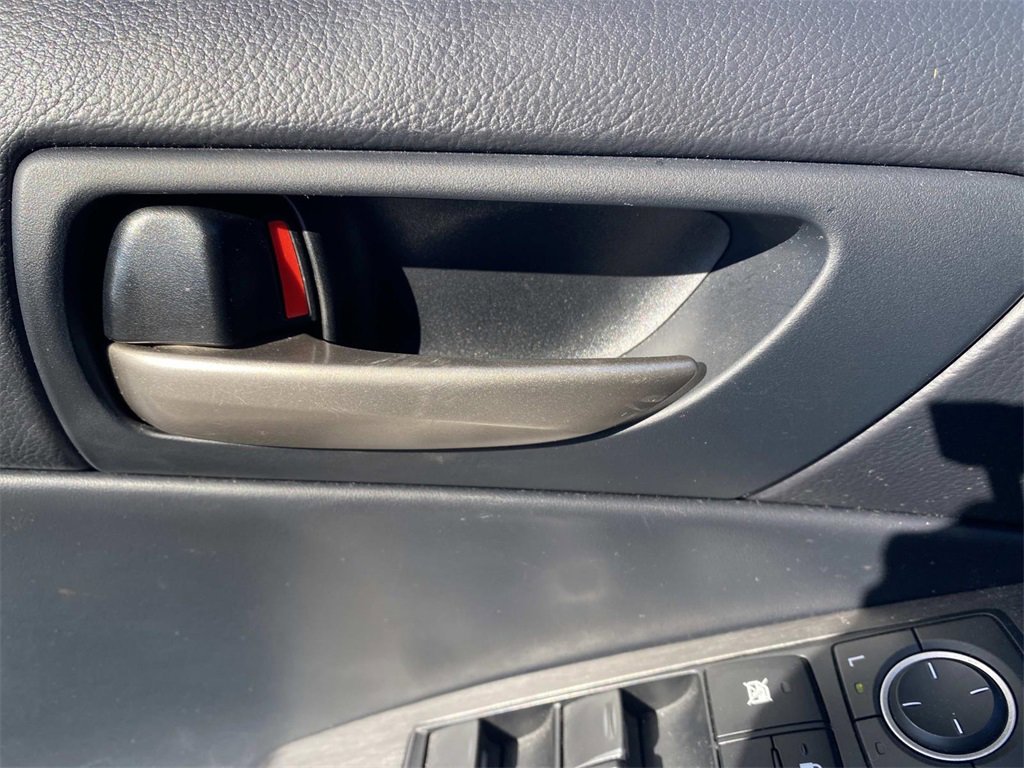 Used 2019 Lexus IS 300 AWD image 14