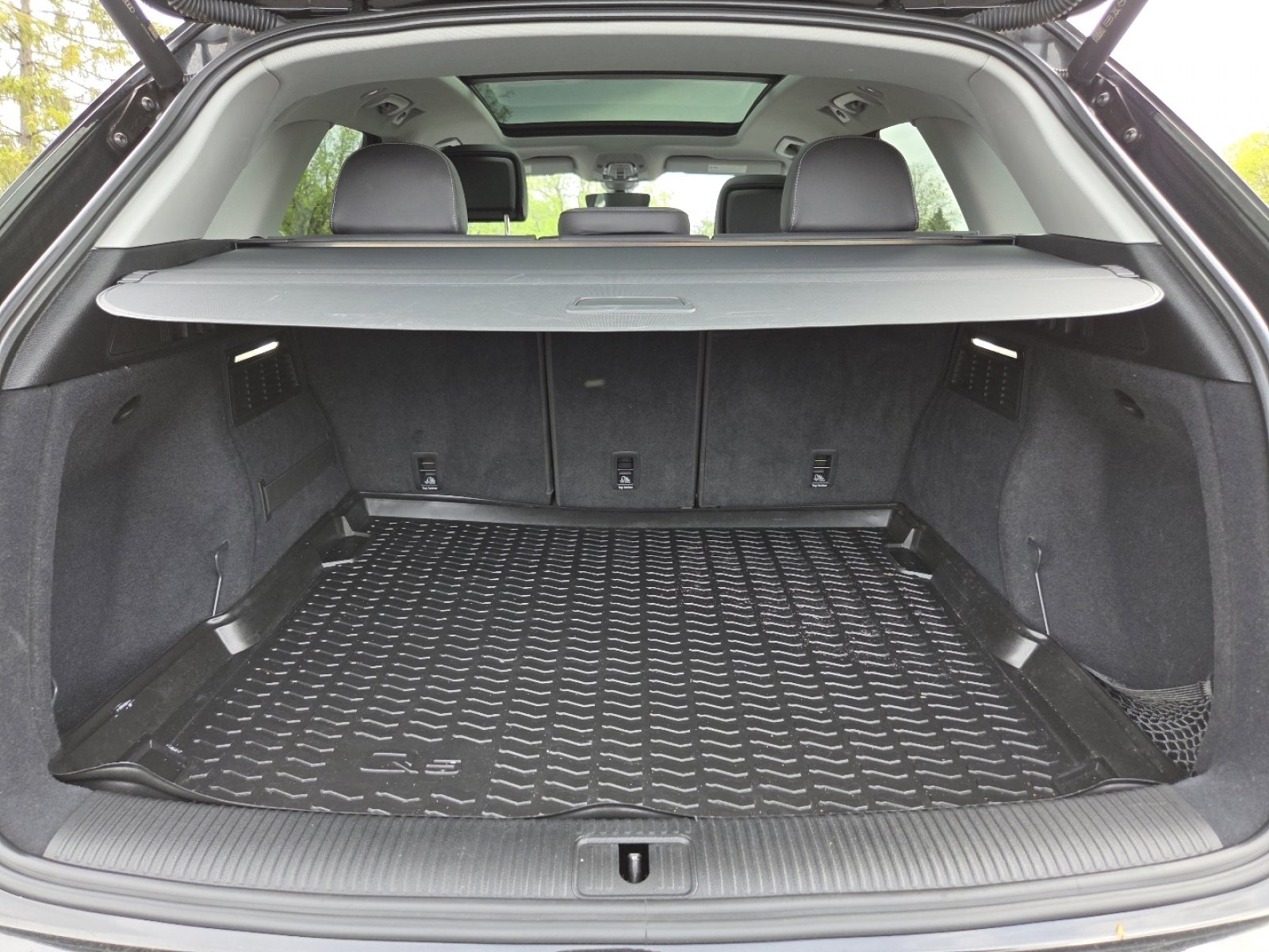 Used 2023 Audi Q5 2.0T Premium w/ Convenience Package image 24