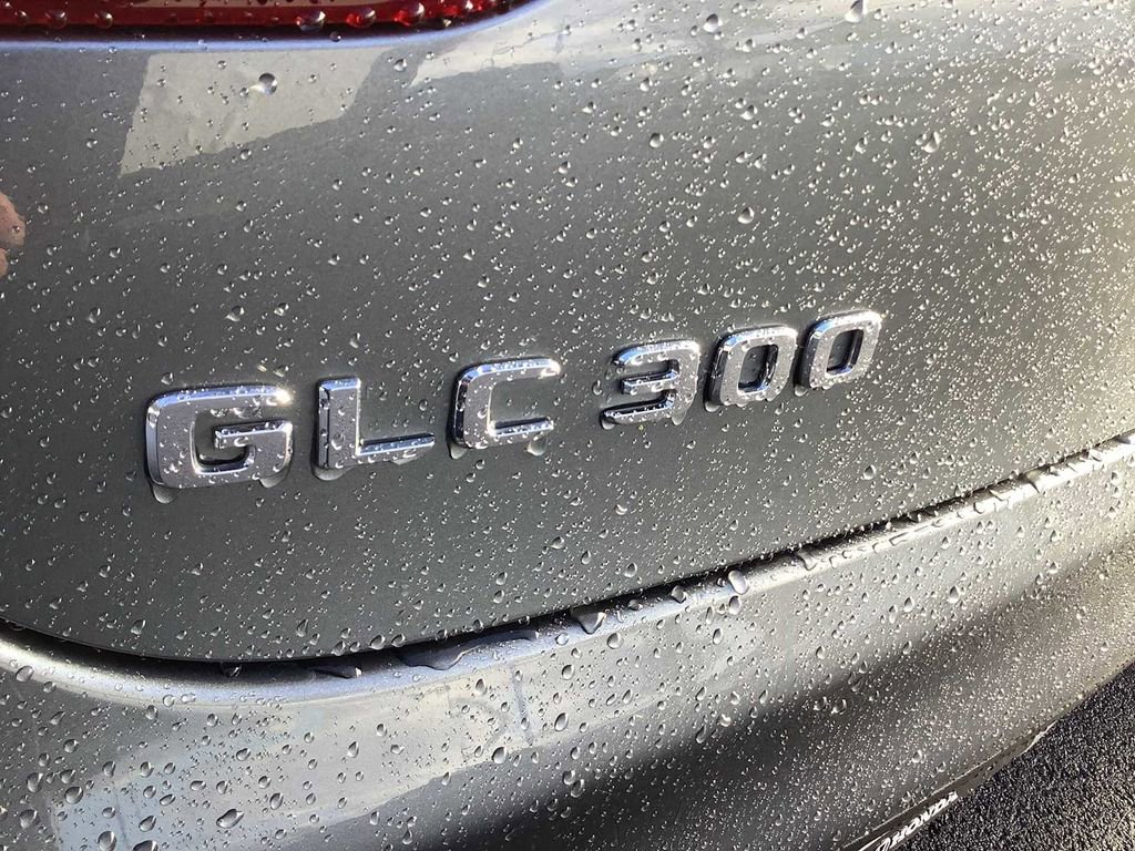 Used 2019 Mercedes-Benz GLC 300 4MATIC Coupe image 7