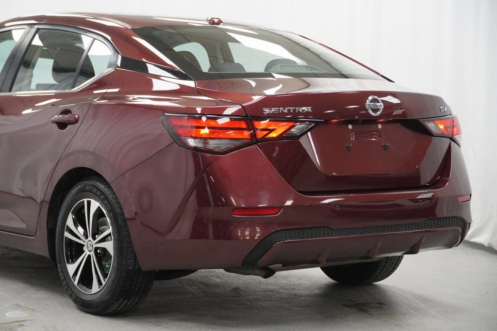 Used 2023 Nissan Sentra SV image 14