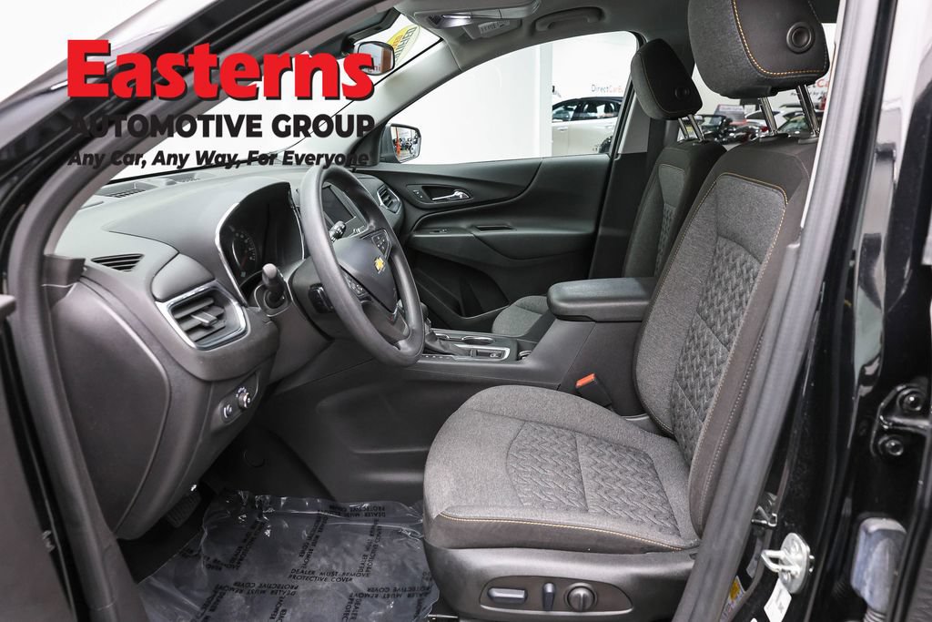Used 2024 Chevrolet Equinox LT FWD image 13
