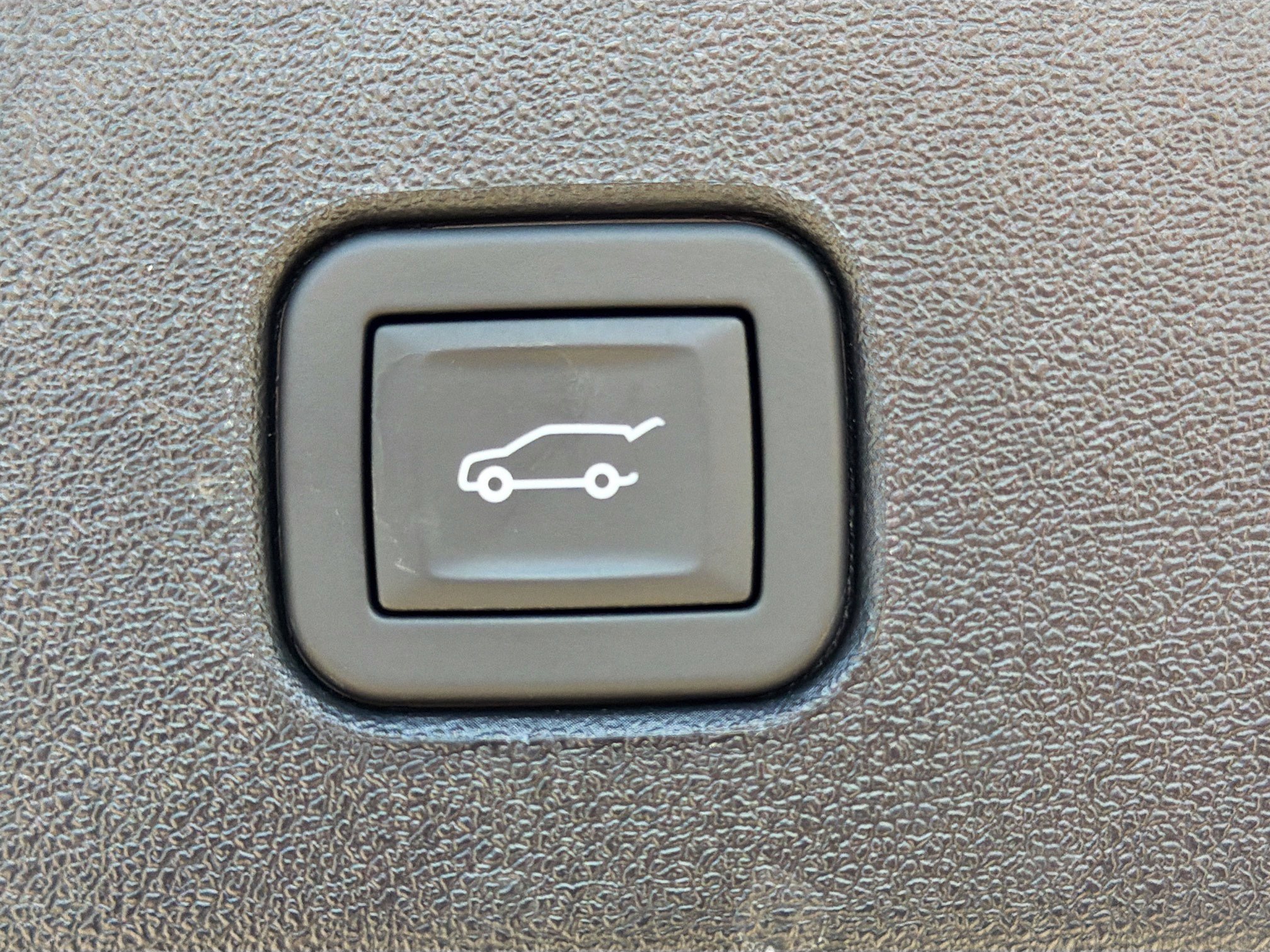 Used 2025 Cadillac Optiq Sport 1 AWD/4WD image 13