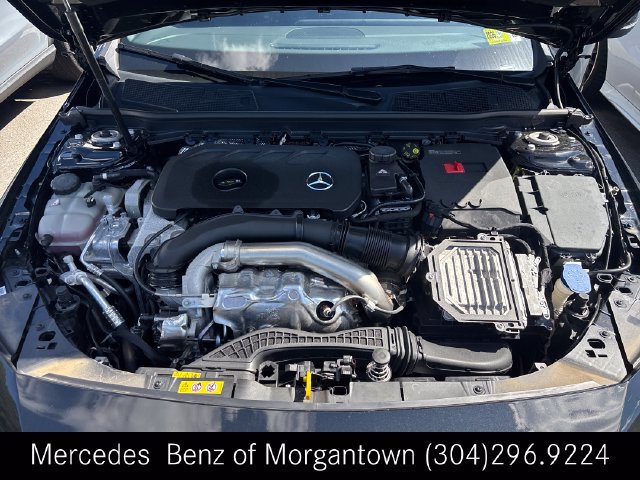 Used 2025 Mercedes-Benz CLA 250 4MATIC image 9