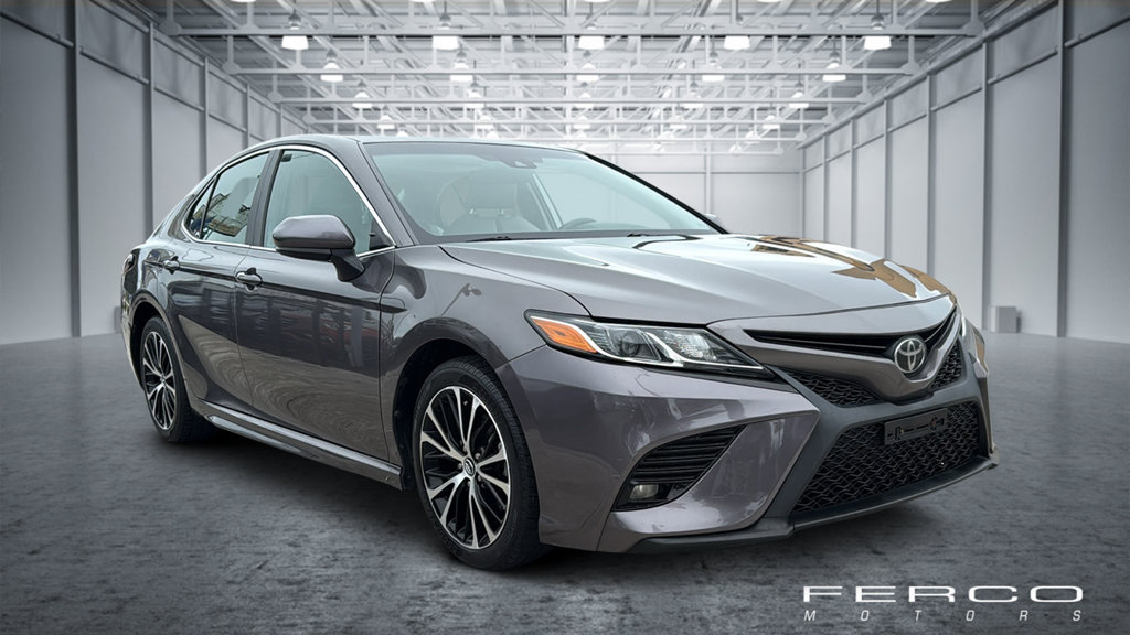 Used 2018 Toyota Camry SE w/ Moonroof Package FWD image 7