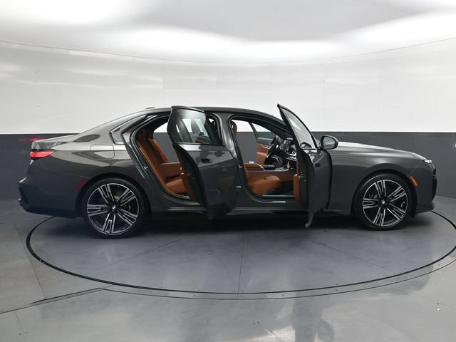 New 2026 BMW 760i xDrive AWD/4WD image 45