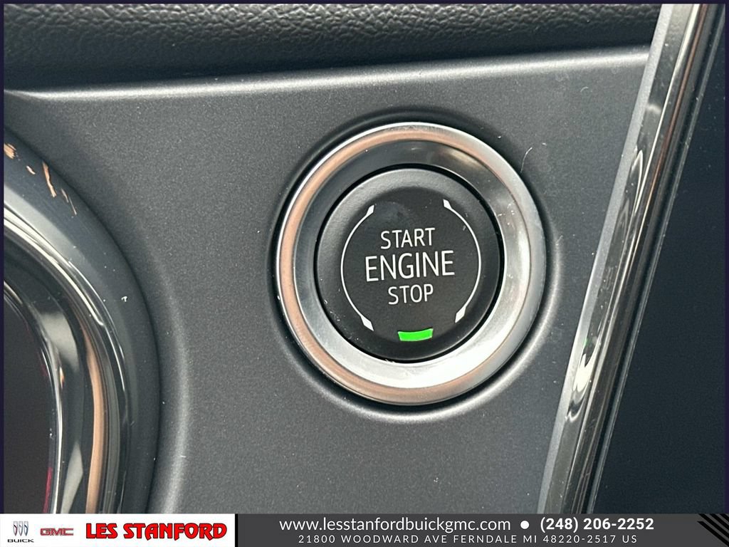 Certified 2025 Chevrolet Blazer RS AWD/4WD image 28