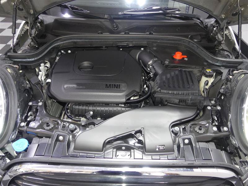 Used 2020 MINI Cooper 2-Door Hardtop w/ Storage Package FWD image 12