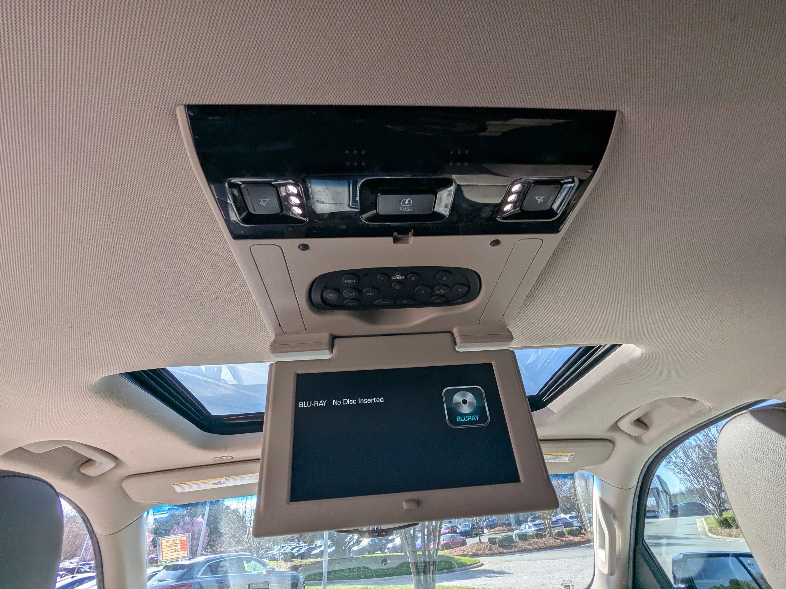 Used 2017 Chevrolet Tahoe LT image 13