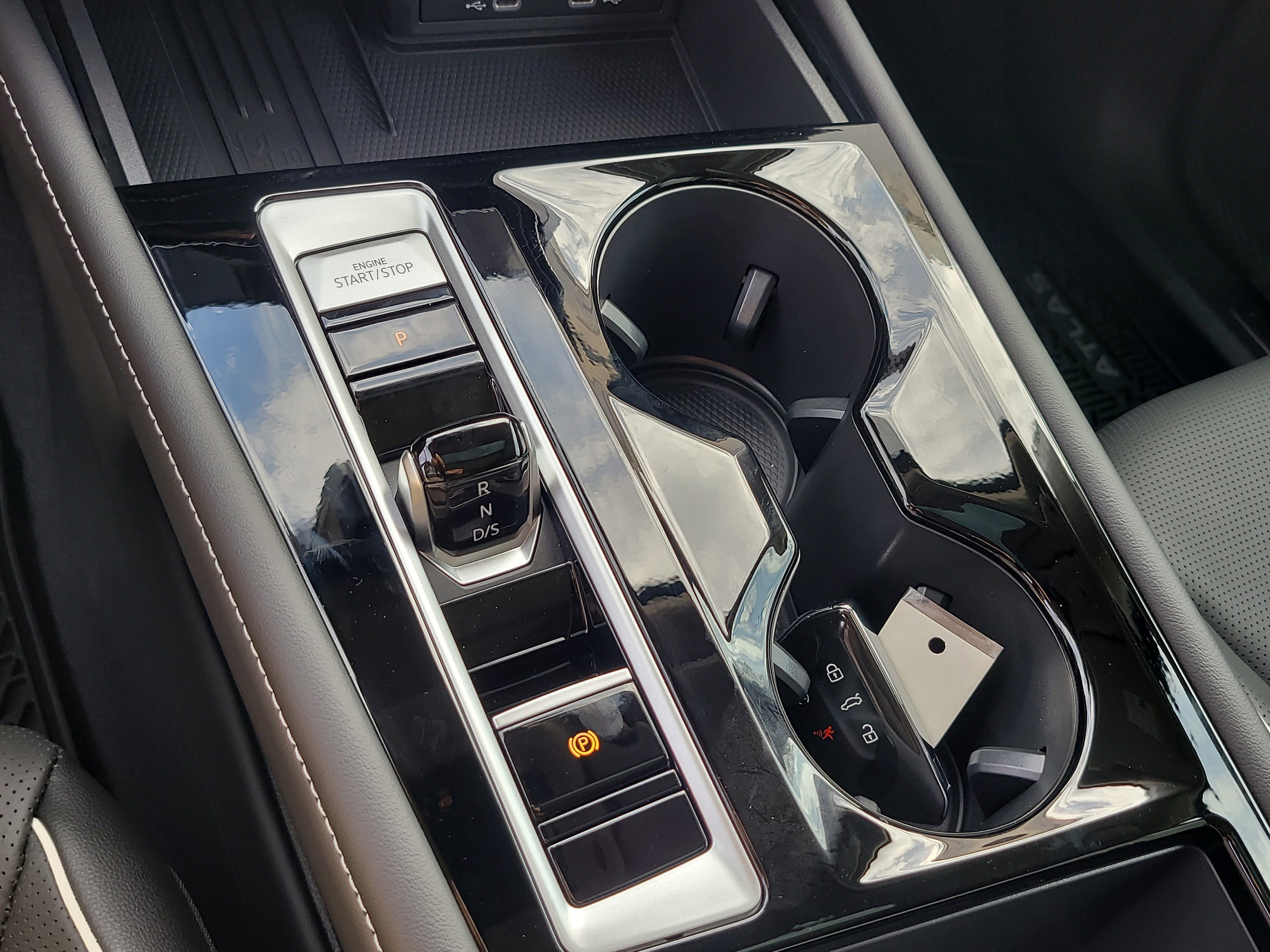 New 2026 Volkswagen Atlas SEL Premium R-Line image 26