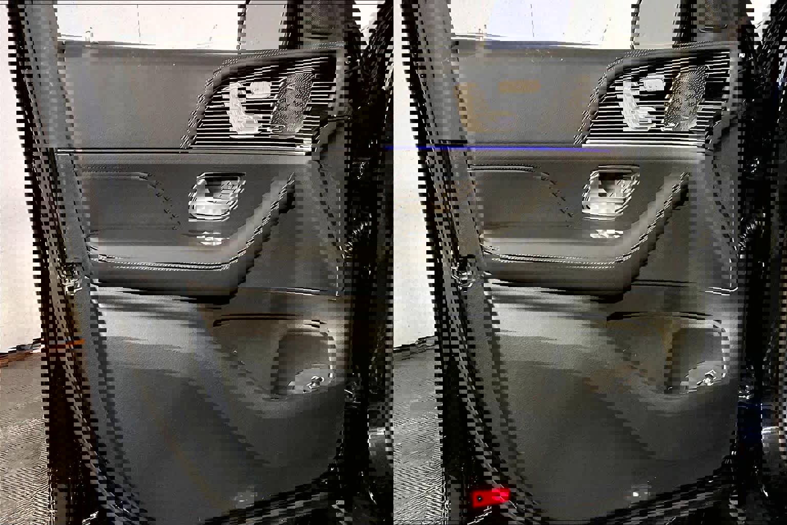 New 2026 Mercedes-Benz GLE 580 4MATIC image 11