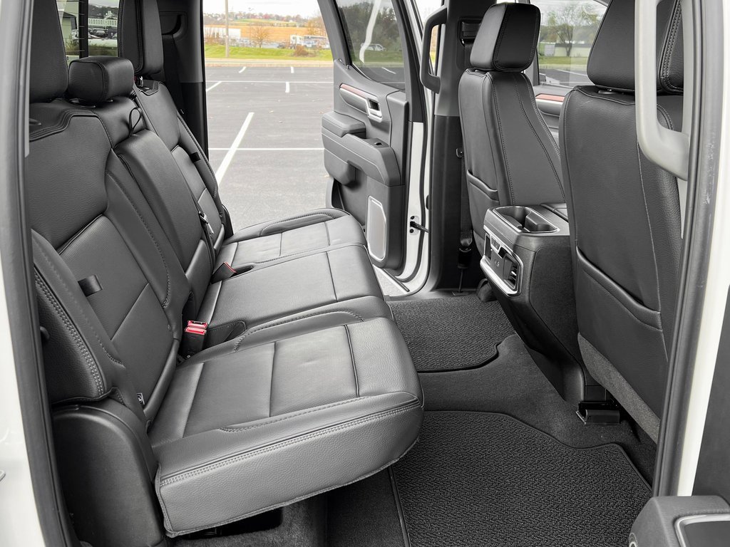 Used 2025 GMC Sierra 1500 Denali image 20