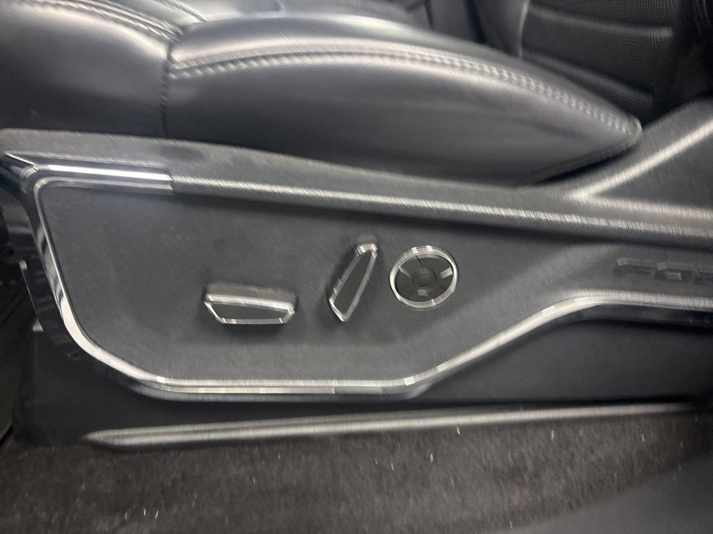 Used 2025 Ford F150 Platinum w/ Equipment Group 702A High image 29