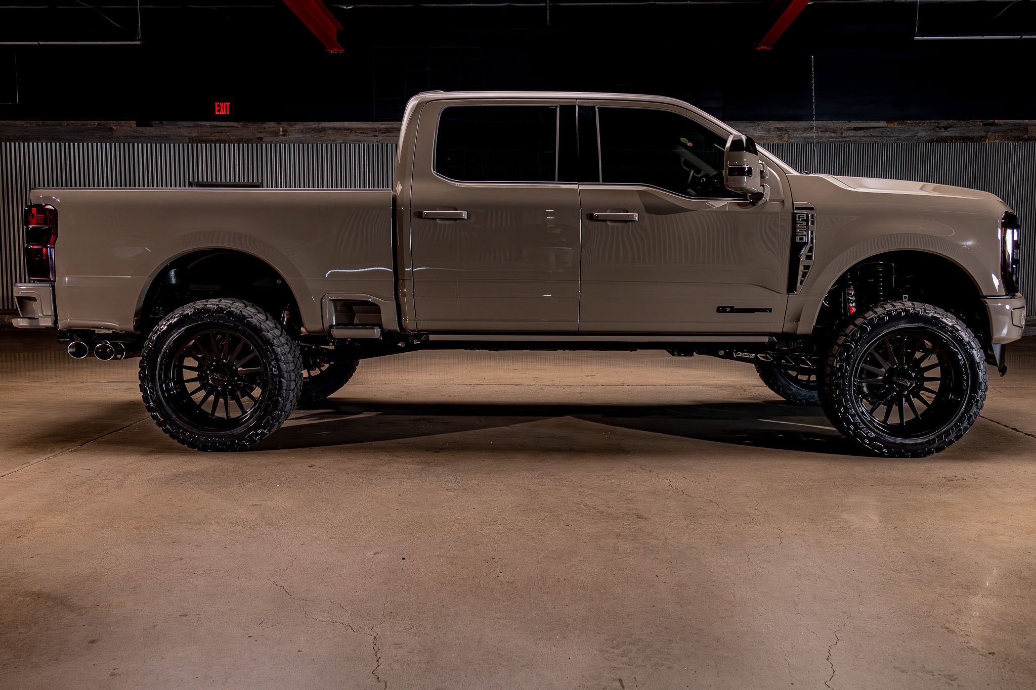 Used 2026 Ford F250 King Ranch w/ Chrome Package image 11