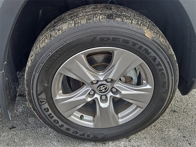 Used 2024 Toyota RAV4 XLE image 10