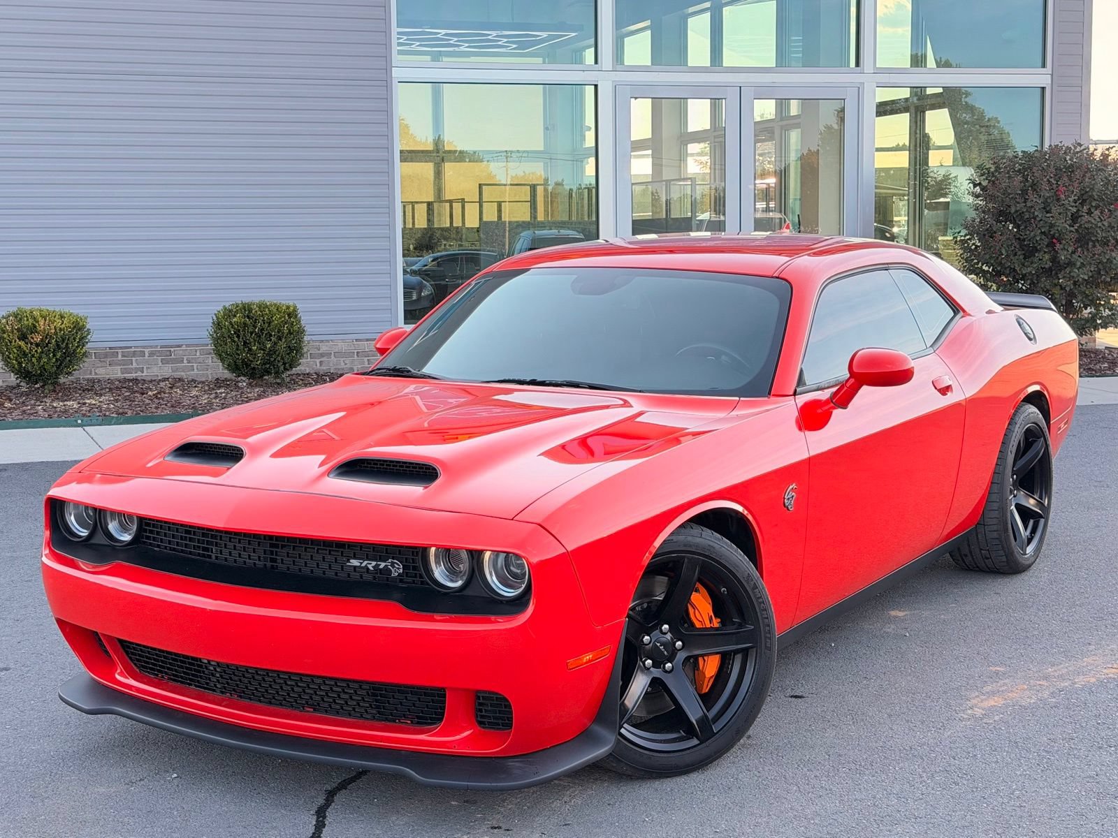 Used 2022 Dodge Challenger SRT Hellcat w/ Plus Package RWD image 8