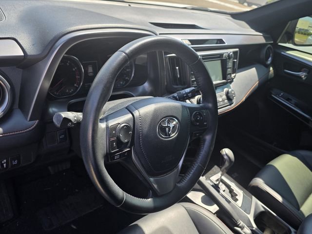 Used 2017 Toyota RAV4 SE w/ Power Special Value Package FWD image 11