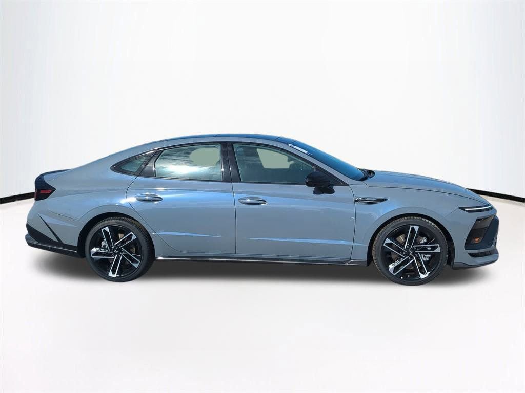 New 2026 Hyundai Sonata N Line FWD image 4