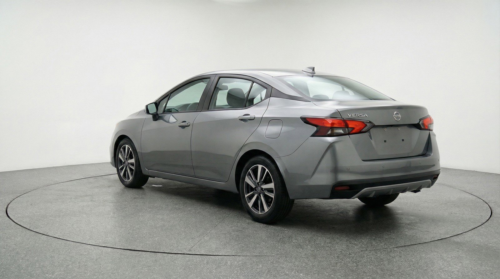 Used 2025 Nissan Versa SV FWD image 6
